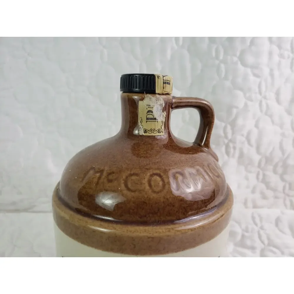 Mccormick vintage platte jug